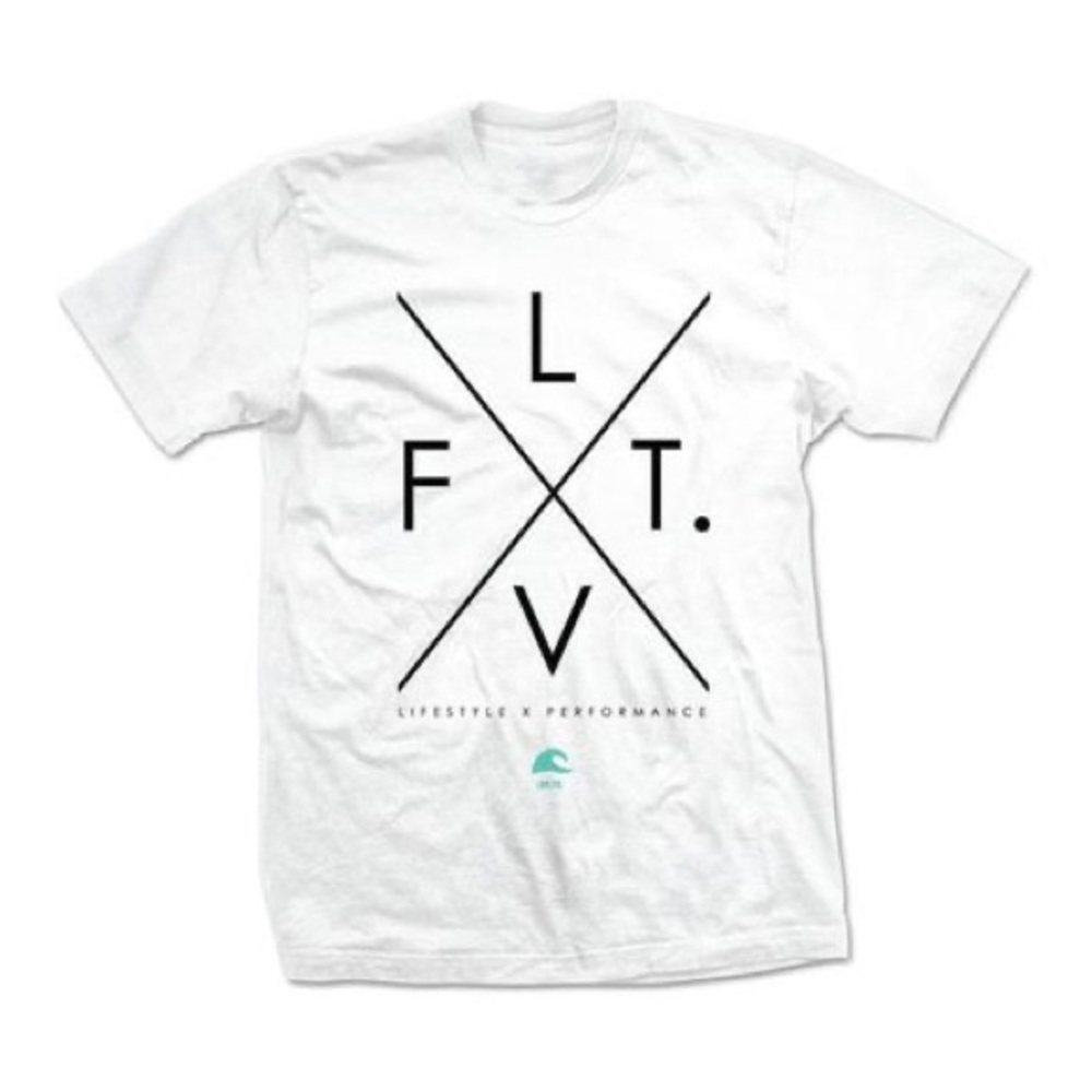 NWT Live Fit lifestyle x performance x t-shirt - WHITE